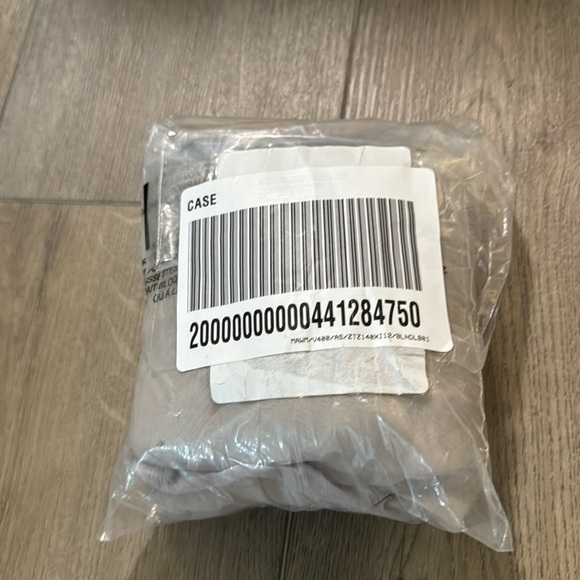 NWT! Anthropologie Let Me Be Embellished Hanky Hem Top - Size Medium 💎 - Picture 7 of 7